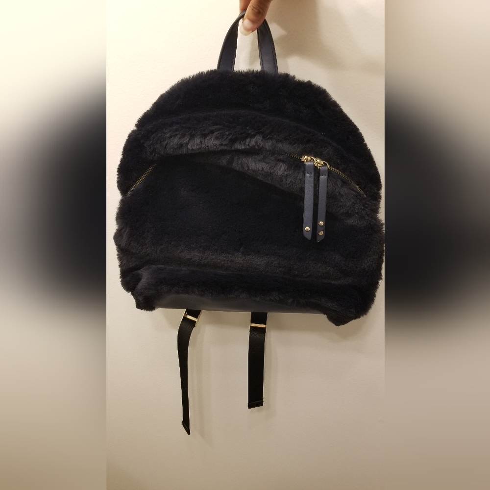 Backpack faux fur navy blue